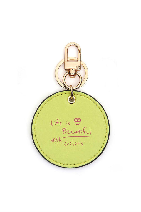 Case Look Slogan Keychain Yoko Green 01