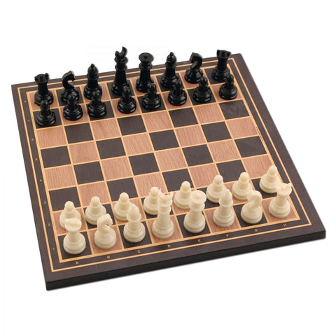 Star College Chess Set